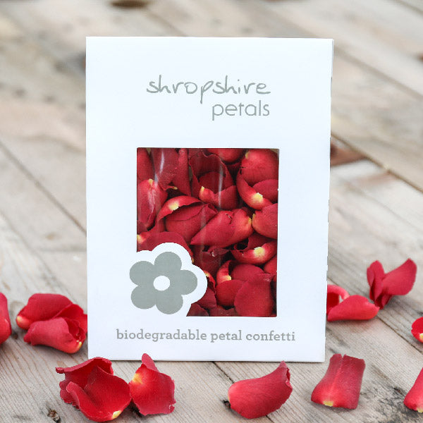 1 Litre Large Petals (light scatter 5 tables)